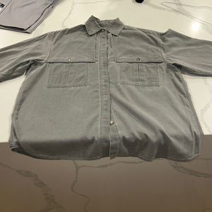 Calvin Klein men’s button up collared shirt size medium